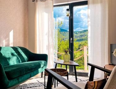 Double Room with Mountain View