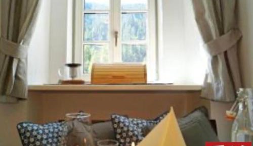 Superior One-Bedroom Apartment