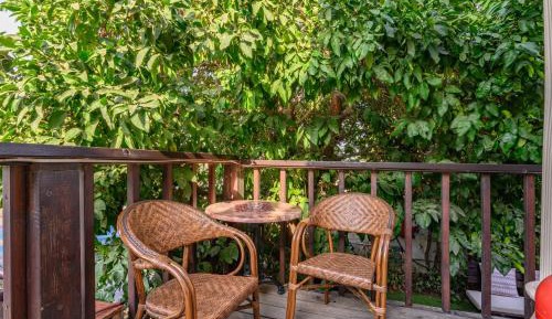 Studio with Spa Bath