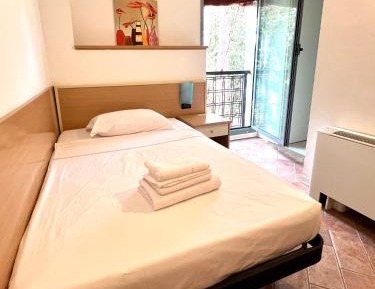 Single Room with Private Bathroom