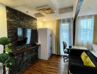 Deluxe King Studio