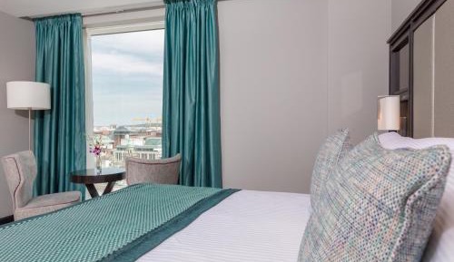 Deluxe Double Room with Bath