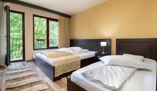 Triple Room with Balcony