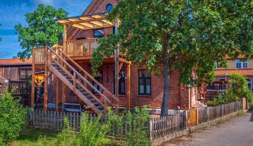 One-Bedroom Apartment with Bathroom