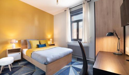 Deluxe Double Room with Shower