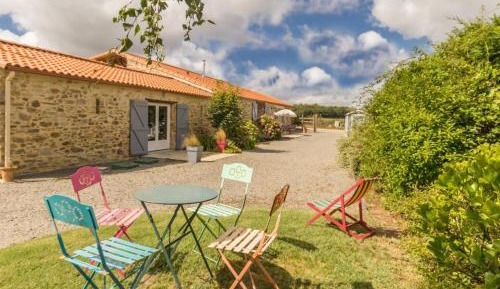 Holiday Home (4 Adults)