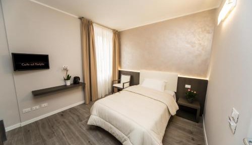 Single Room with Private Bathroom