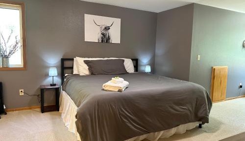 Three-Bedroom Townhouse