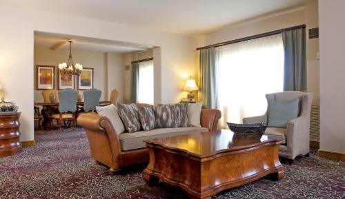 1 Bedroom Presidential Suite, 1 King, City view, Balcony
