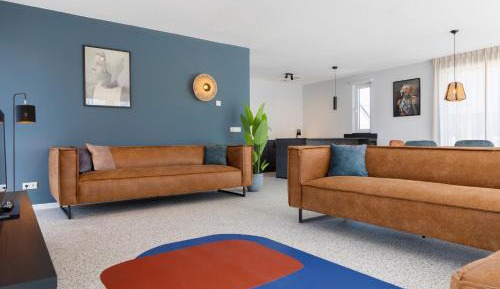 Pets Home Five Bedrooms