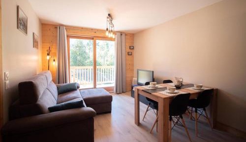 Apartment (4 Adults)