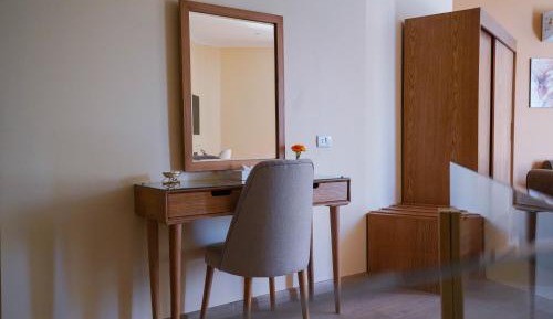 Suite with River View