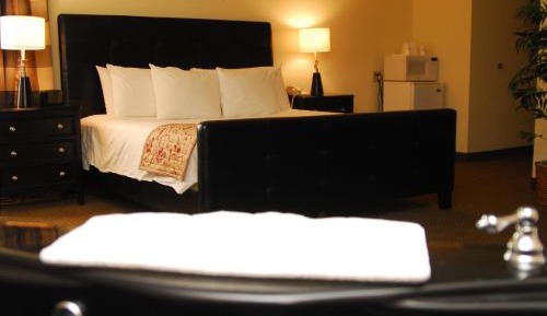 Executive King Suite - Non-Smoking