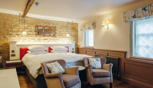 Signature Plus Twin Room