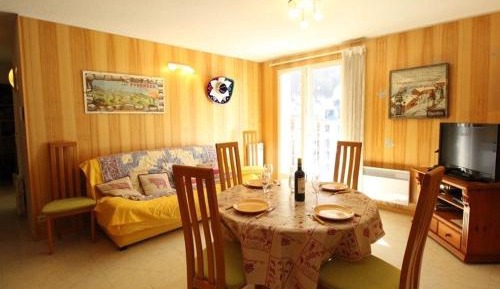 Apartment (7 Adults)