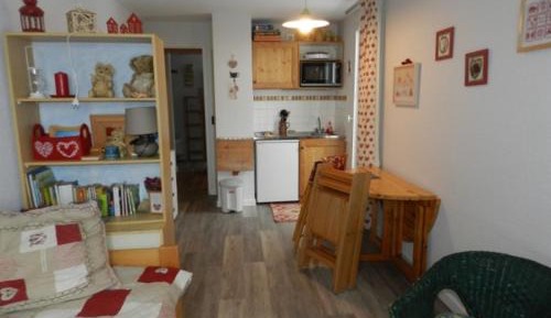 Apartment (4 Adults)