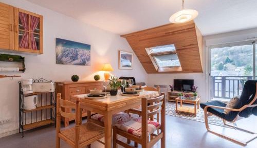 Apartment (6 Adults)