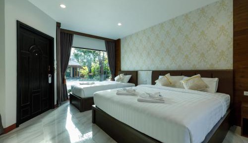 Superior Triple Room