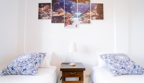Deluxe Twin Room with Sea View