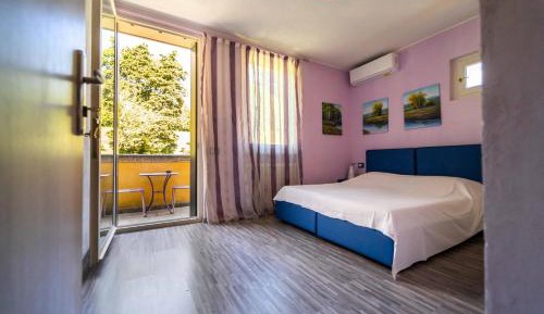 Double Room with Mountain View