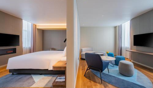 One-Bedroom Suite