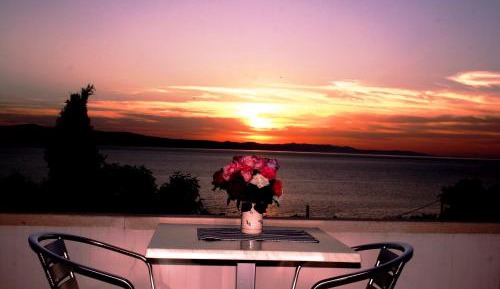 Two-Bedroom Apartment with Terrace and Sea View