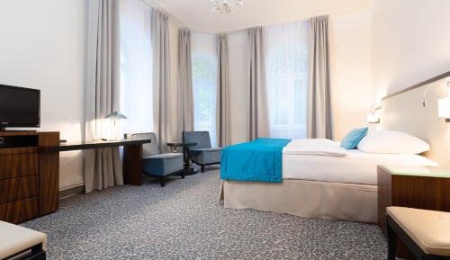 Classic Double or Twin Room