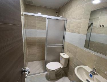 Quadruple Room with Private Bathroom