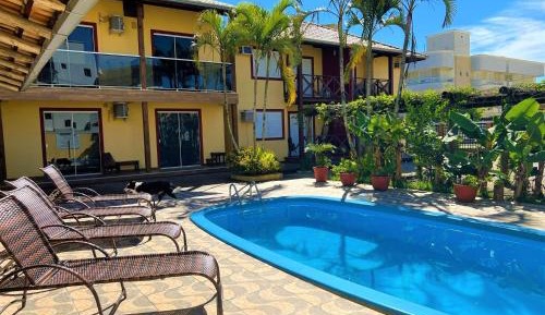 Apartment with Pool View 