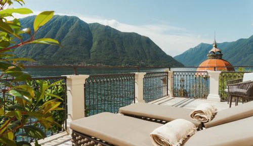 Junior Suite with Lake View