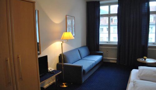 Triple Room with Shower