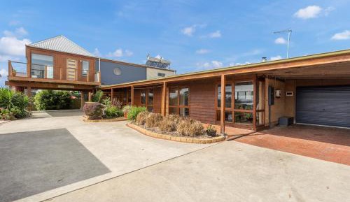 Six-Bedroom House