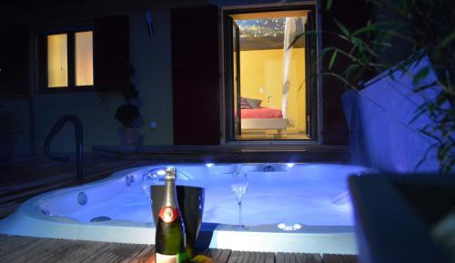 Double Room with Mountain View