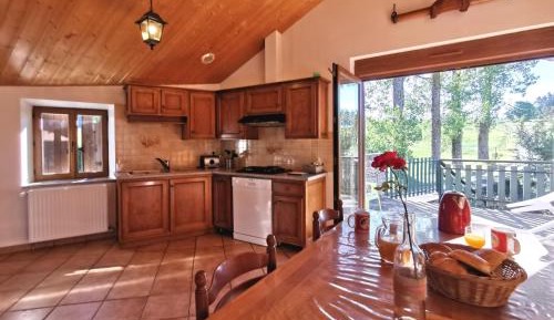 Holiday Home (2 adults)