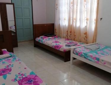 Triple Room with Bathroom
