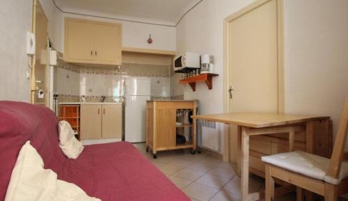 Apartment (3 Adults)
