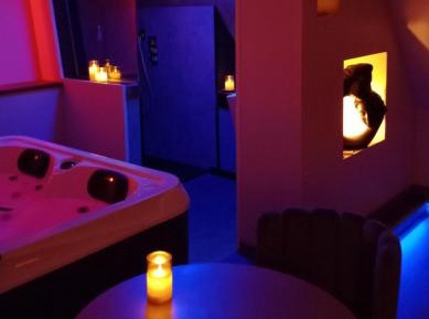 Double Room with Spa Bath