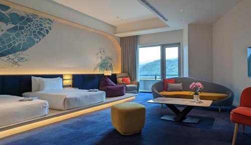 Quadruple Room with Mountain View