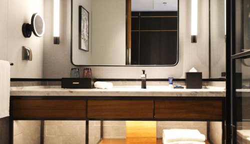 Superior Twin Room - High Floor