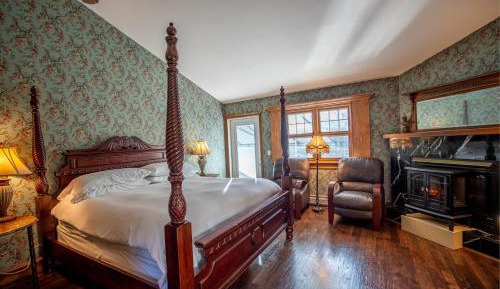 Room 19 Lavender Thyme