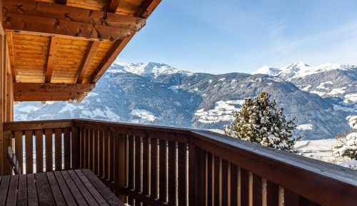 Three-Bedroom Superior Apartment