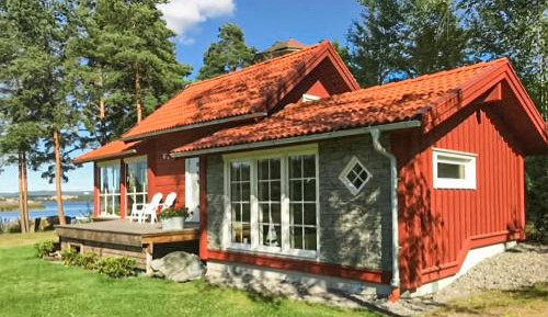 One-Bedroom Holiday Home