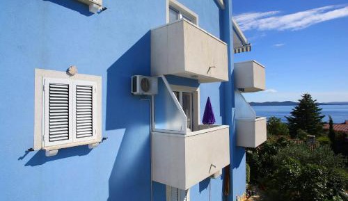 Apartment with Partial Sea View