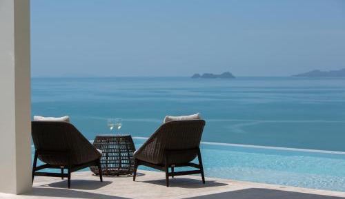 Villa with Sea View w/ Chef & Roundtrip Airport Transfers