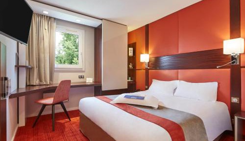 Double Room with One Double Bed