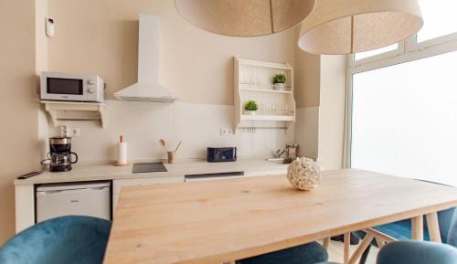Studio Apartment