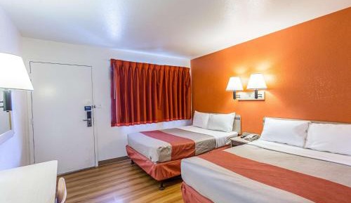 Quadruple Room - Non-Smoking