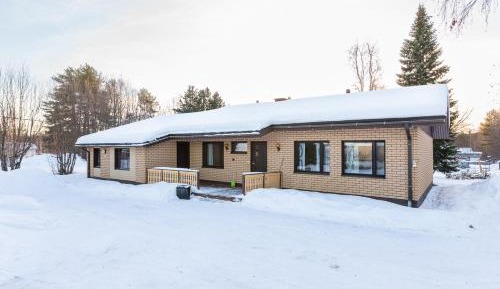 Six-Bedroom House