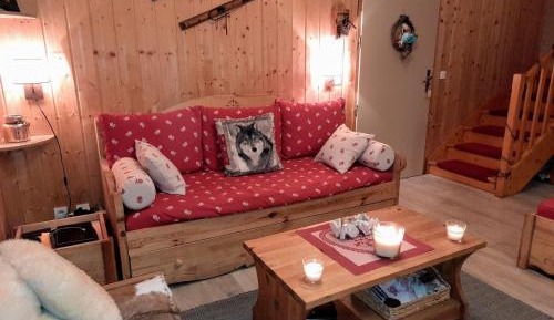 Chalet (6 Adults)