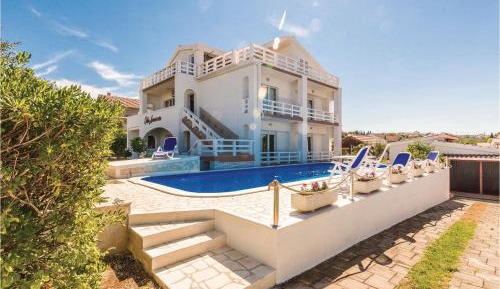 Seven-Bedroom Holiday Home